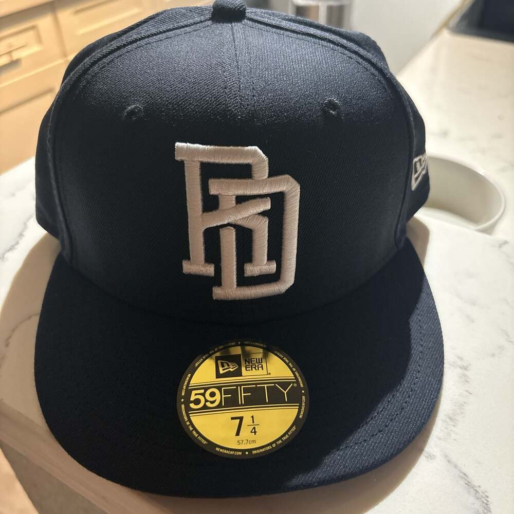 New Era 59FIFTY World Baseball Classic Dominican Republic Fitted Hat Size 7 1/4